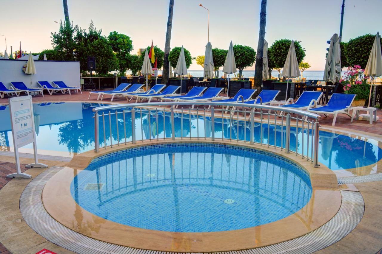 Parador Beach Hotel All Inclusive Hotel