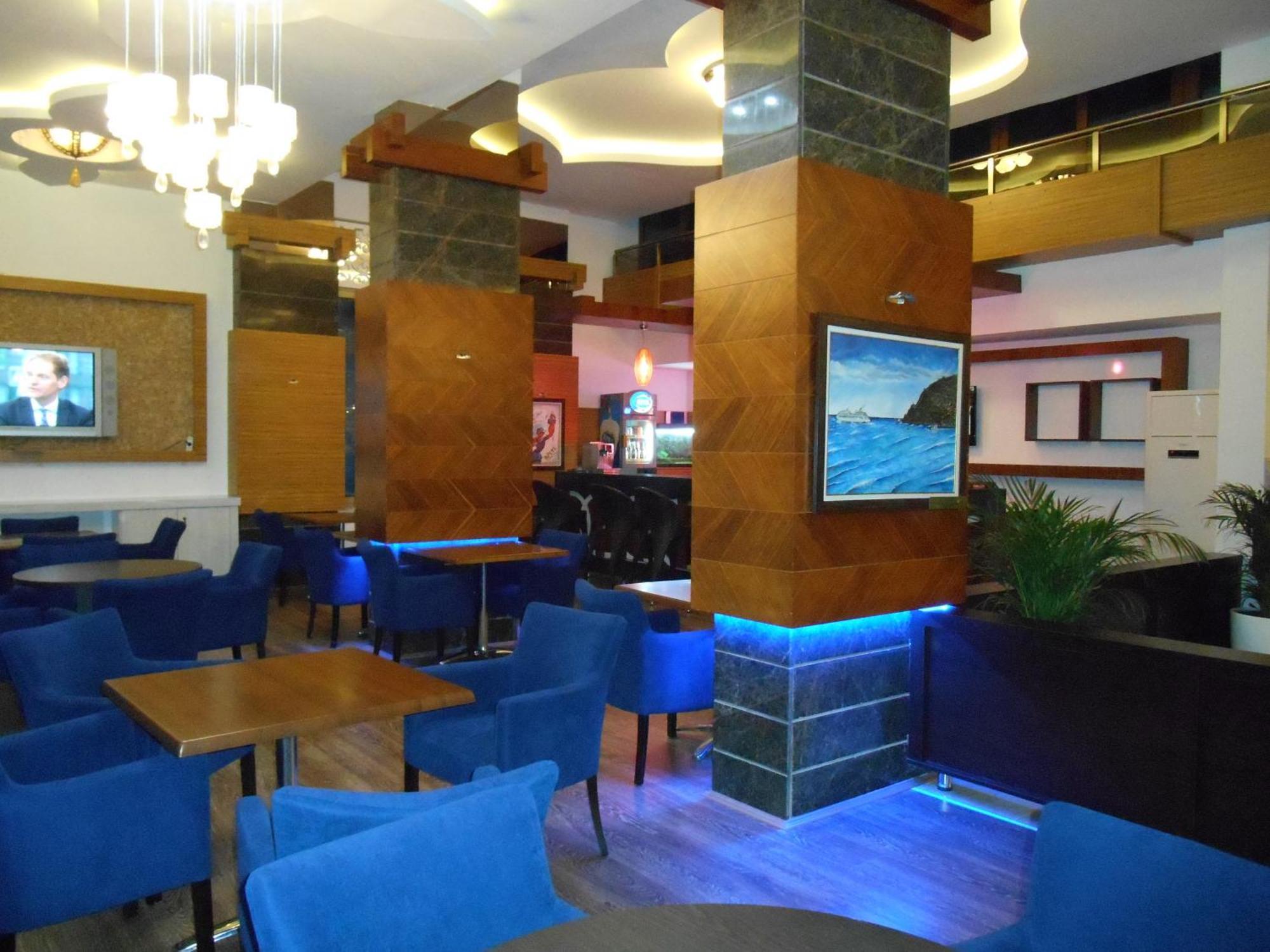 Parador Beach Hotel All Inclusive 3*